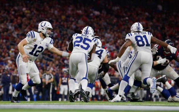 5 Players Affected By Offensive Line Play in 2018 5 Players Affected By Offensive Line Play in 2018