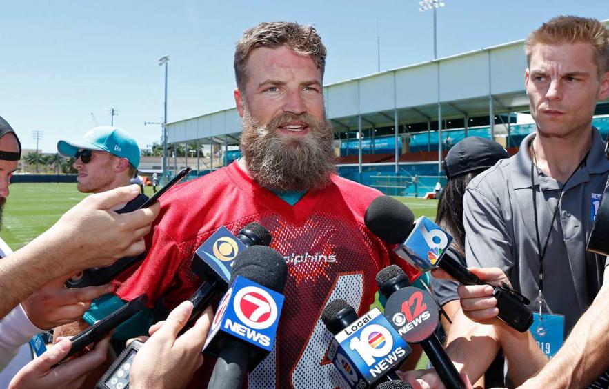12 Roster Bubble Players to Cut Following the NFL Draft 12 Roster Bubble Players to Cut Following the NFL Draft