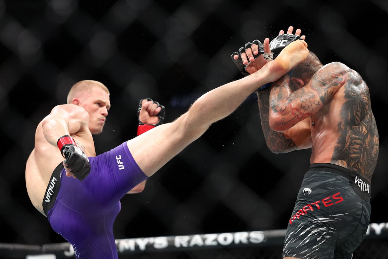Scott Smith’s Top Plays for UFC 330: Makhachev vs. Garry