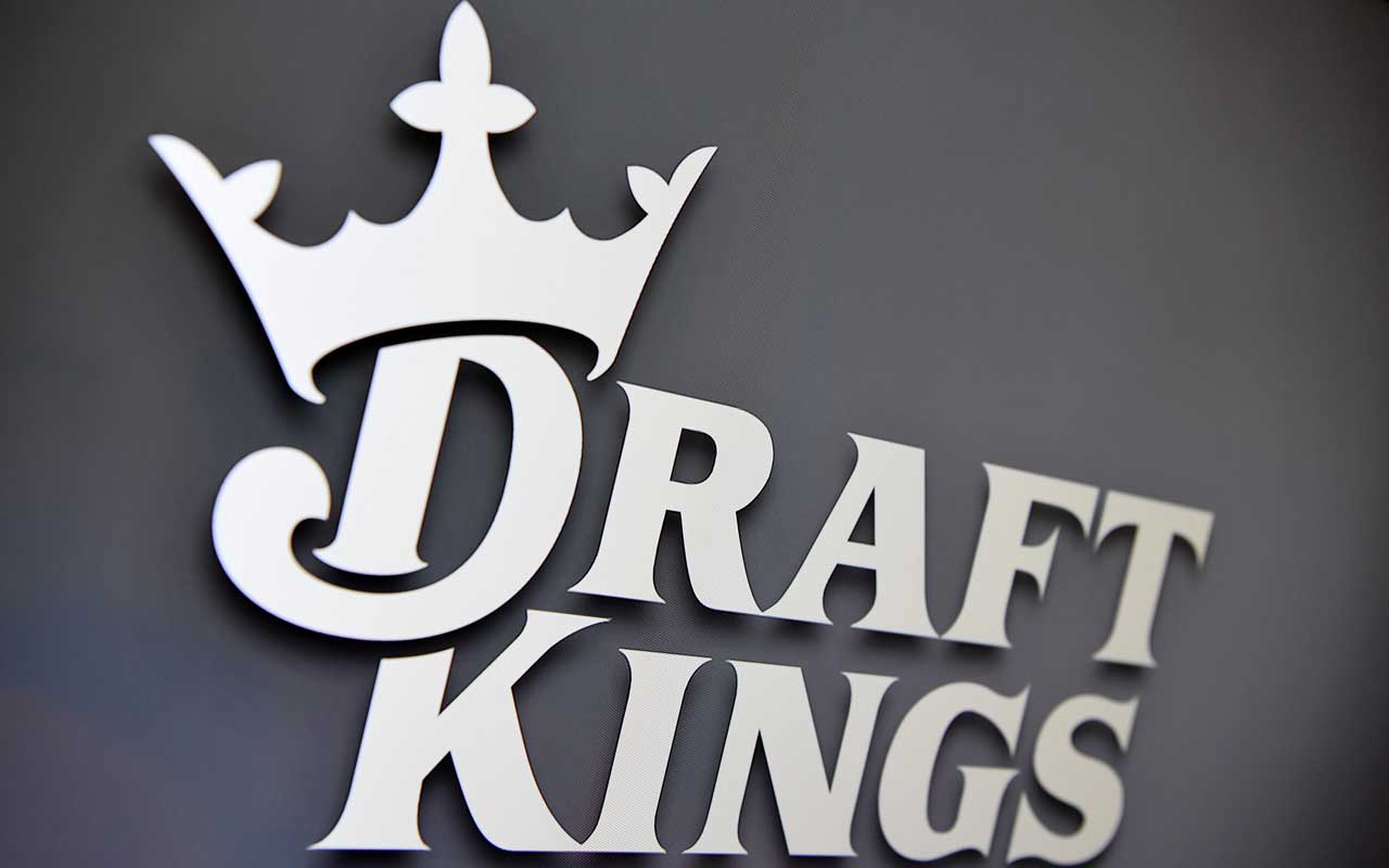 DraftKings Best Ball Tournament Strategy