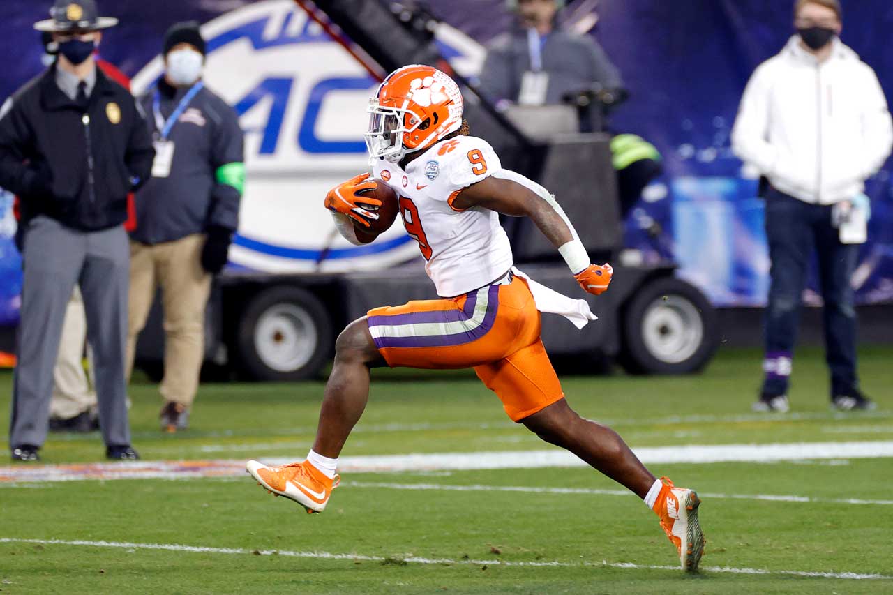 2021 NFL Draft Rookie Profile RB Travis Etienne 4for4