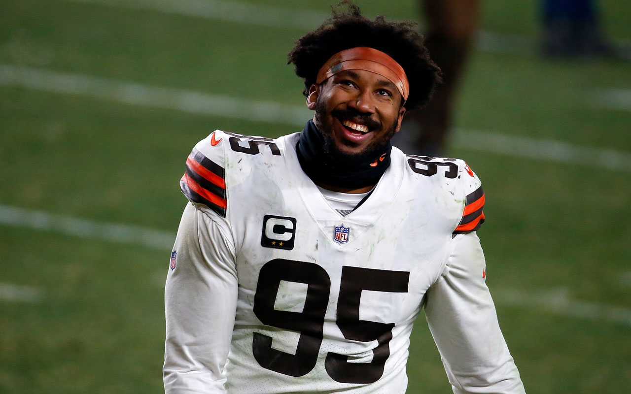 Browns DE Alex Wright is changing his jersey number so a new