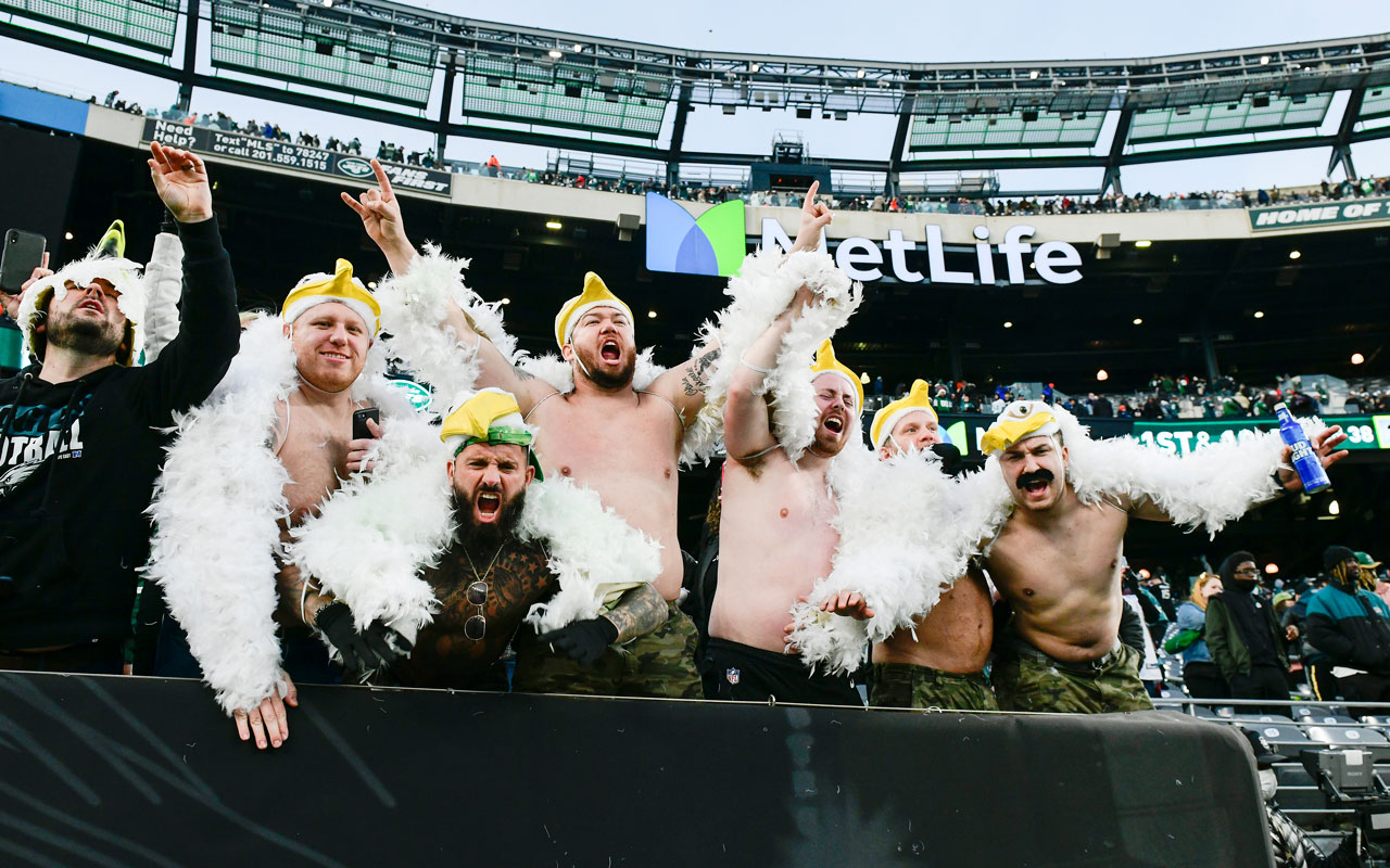 Week 17 NFL Pick'em and Survivor Pool Picks 4for4