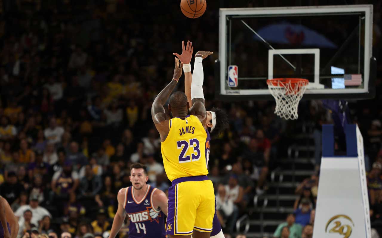 NBA Player Prop Bets: King James Returns to Denver