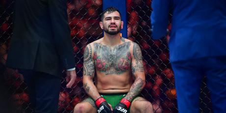 anthony hernandez sittin around