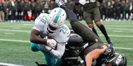 De'Von Achane goal line