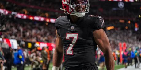 bijan robinson touchdown