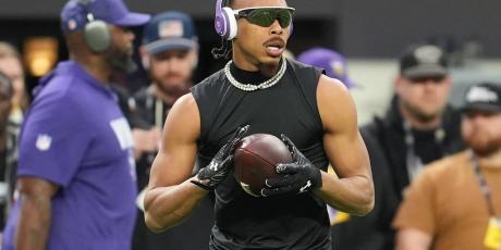 Justin Jefferson sunglasses