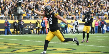 pat freiermuth touchdown