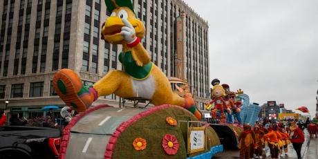 thanksgiving float