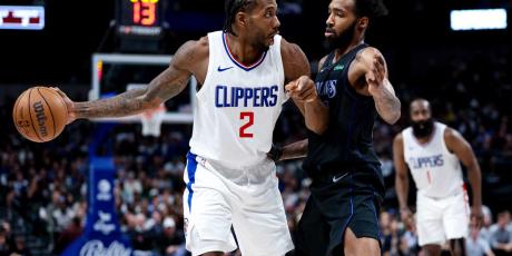 kawhi leonard palming