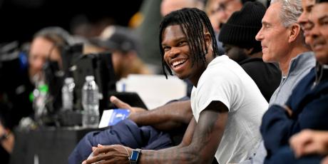 Travis Hunter smiling
