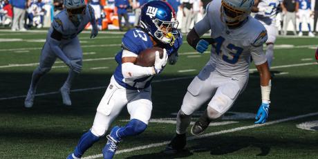 wan'dale robinson lookin small