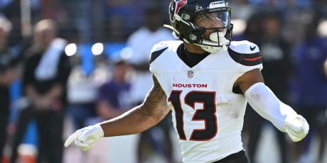 Christian Kirk arms out