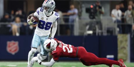 ceedee lamb breaking tackle