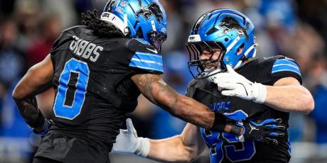 jahmyr gibbs brock wright celebration