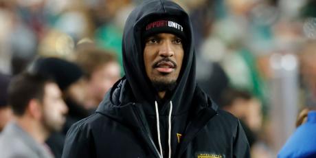 jayden daniels sideline