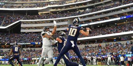 justin herbert throwing