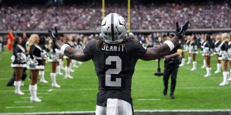 ashton jeanty entering field