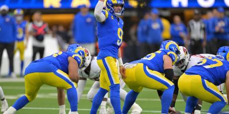 matthew stafford pre-snap