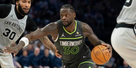 julius randle dribble drive