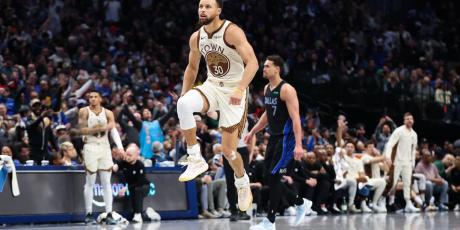 stephen curry jumping