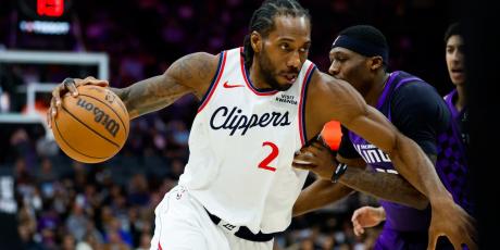 kawhi leonard driving