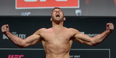 dricus du plessis weigh-in