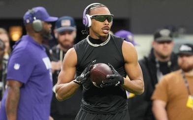 Justin Jefferson sunglasses