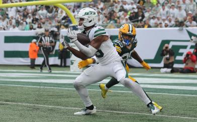 Adonai Mitchell catch 