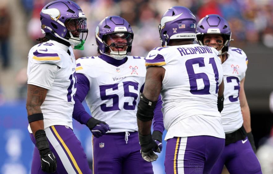 Do Defenses Repeat Fantasy Football Performances? 