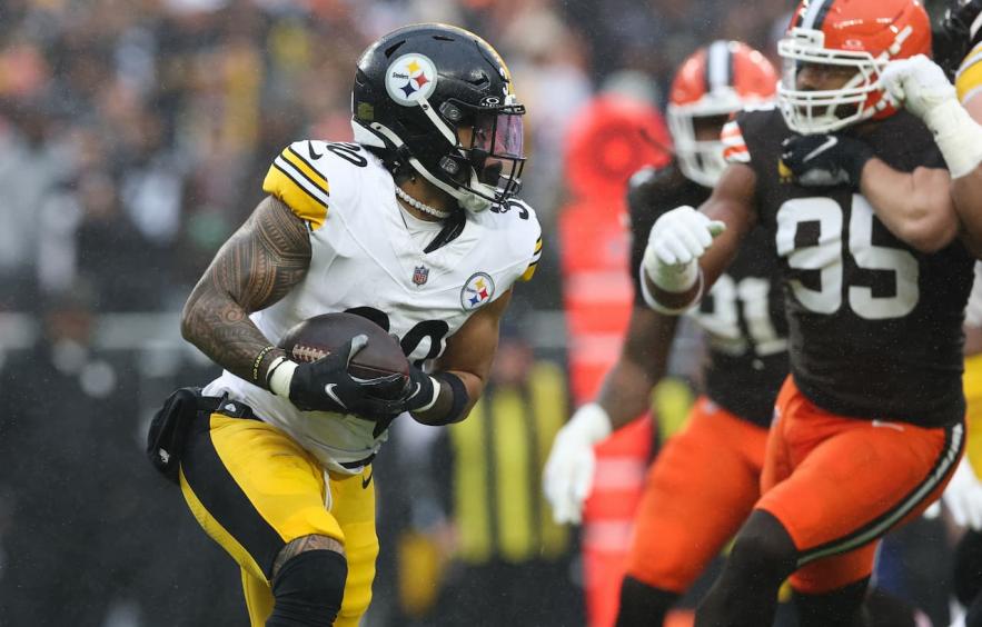 Seven Sleepers to Target in CBS Fantasy Football Leagues in 2026