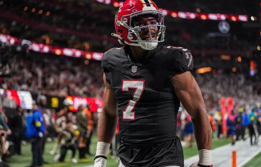 Breaking Down Fantasy Football Running Back Draft Strategies for 2026