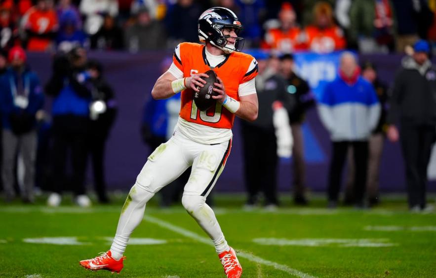 Squirrel's Nuts &amp; Bolts: Broncos - Chiefs MNF Showdown Strategy (Week 1 NFL DFS)