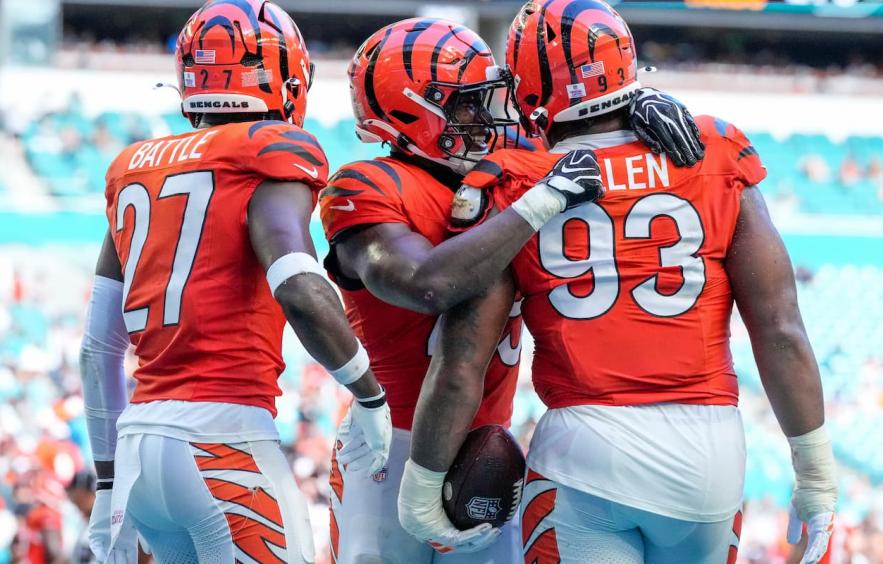 Defense Streaming Week 8: Big Cats Headline the Best Plays