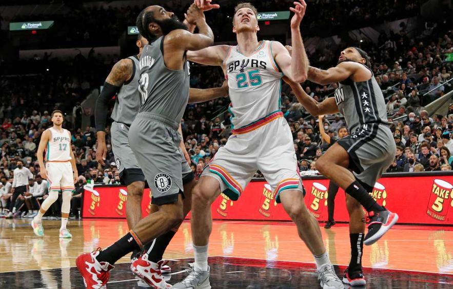 NBA Player Prop Bets: Poeltl Piles it On