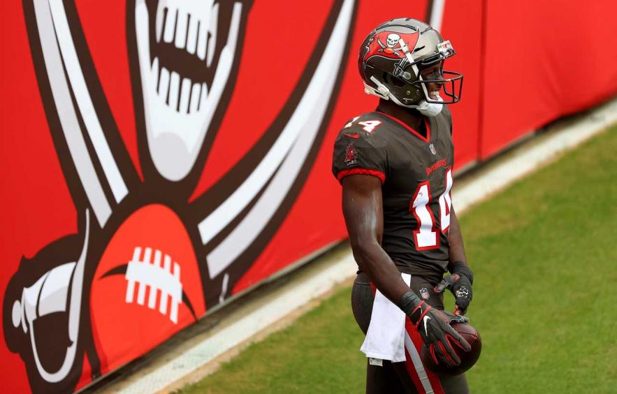 Week 17 NFL Player Props: Best Player Props to Bet from Ryan Noonan