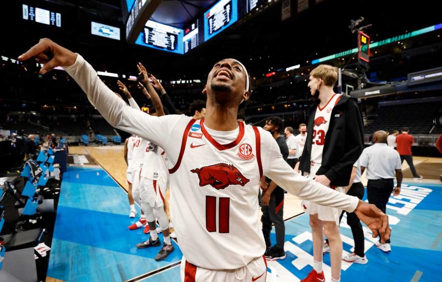 2021 NCAA Tournament Elite 8 Bets: Day 1