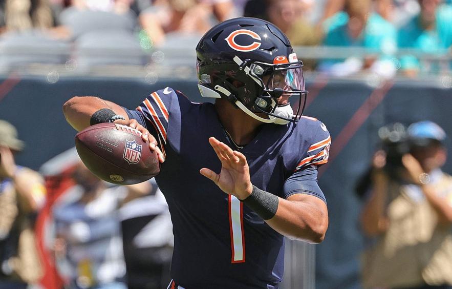 Thursday Night Single-Game DFS: Commanders at Bears