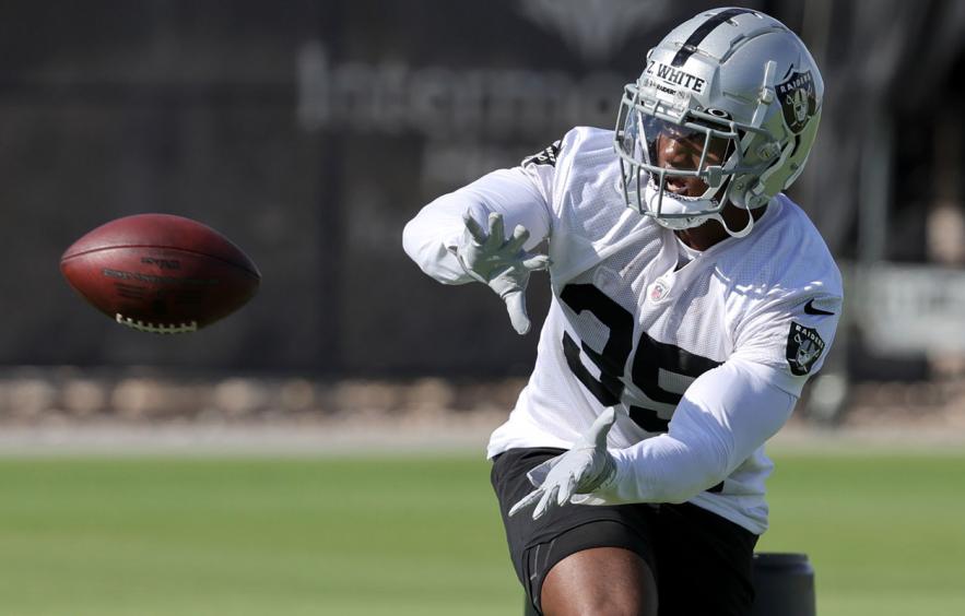 8 Sleepers and 4 Traps to Avoid in 2022 Fantasy Leagues 8 Sleepers and 4 Traps to Avoid in 2022 Fantasy Leagues