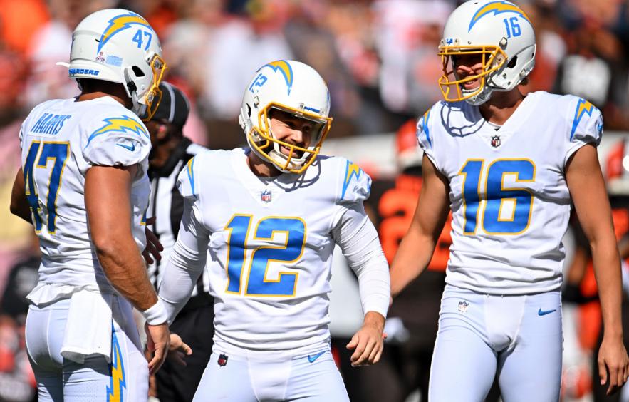 streaming kickers week 6