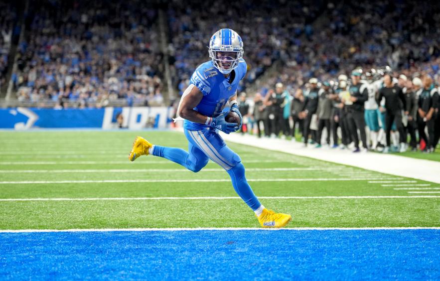Fantasy Football PPR Draft Guide: Sleepers, Mock Drafts, Rankings, Cheat  Sheets and ADP (2018)