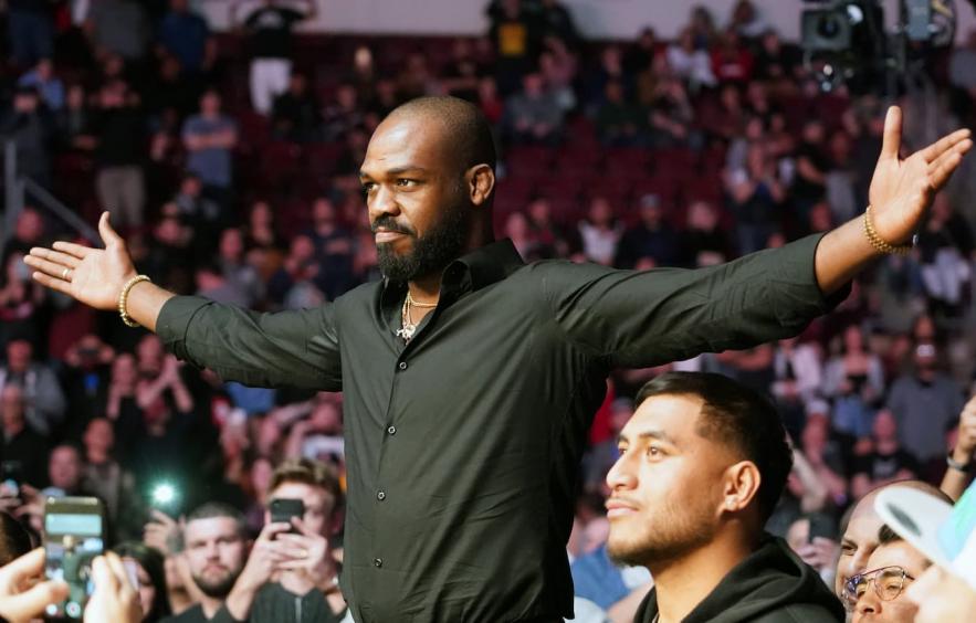 Scott Smith’s Top Plays for UFC 309: Jones vs Miocic