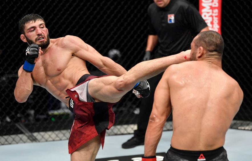 DFS Strategy for UFC Austin: Dariush vs Tsarukyan DFS Strategy for UFC Austin: Dariush vs Tsarukyan