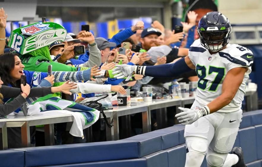 8 Sleepers and 4 Traps to Avoid in 2024 Fantasy Leagues
