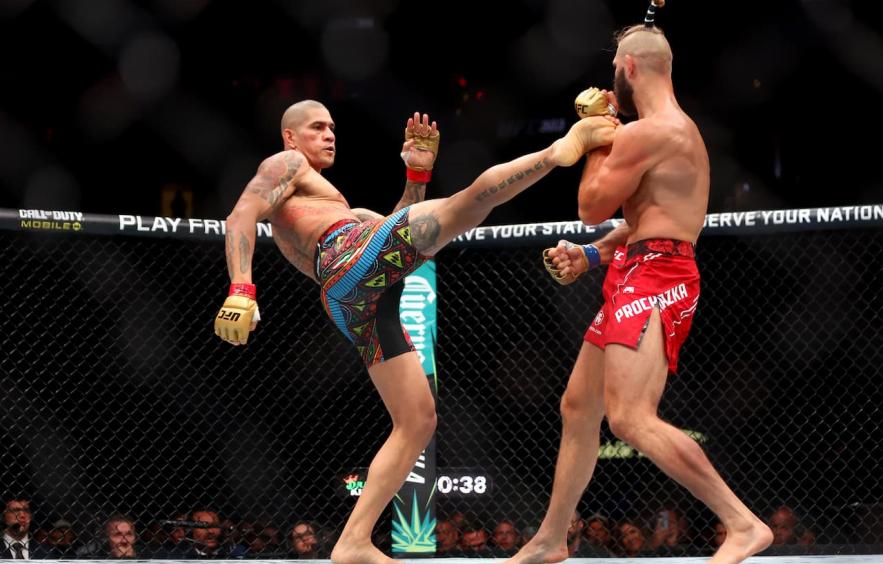 Scott Smith’s Top Plays for UFC 307: Pereira vs Rountree