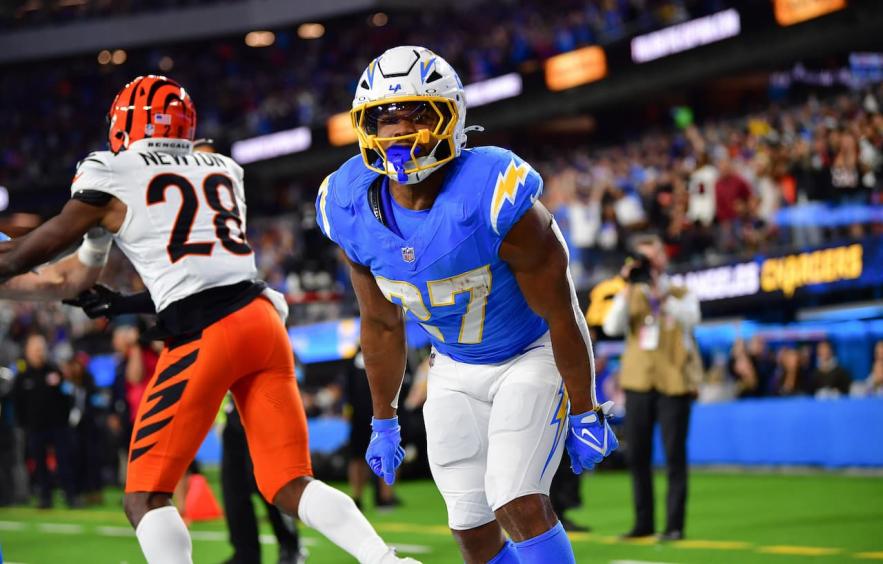 Week 12 DraftKings &amp; FanDuel Showdown Plays: Monday Night NFL DFS for Ravens vs. Chargers