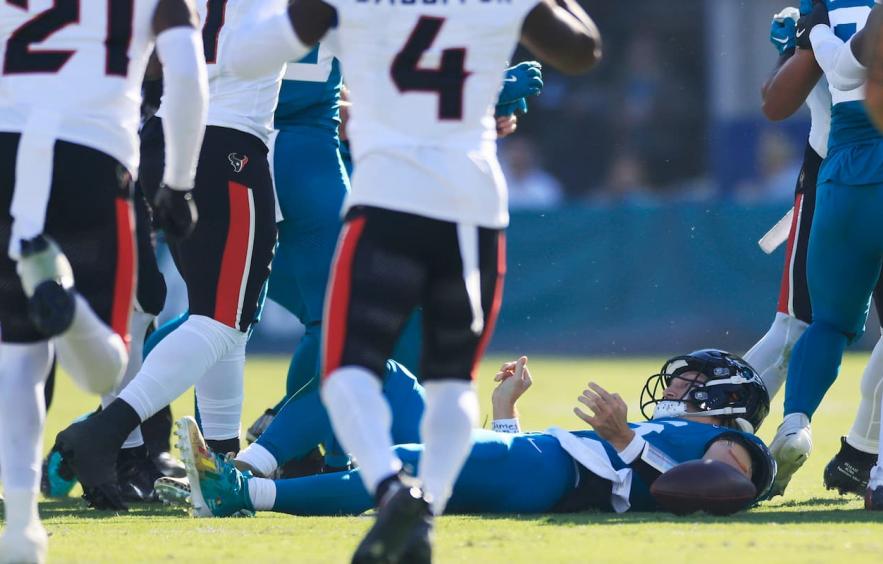 Week 13 Injury Report: Take a knee, McCaffrey