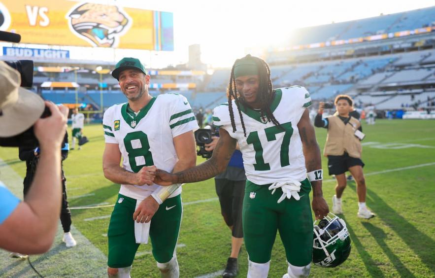 Quarterback Streaming Week 16