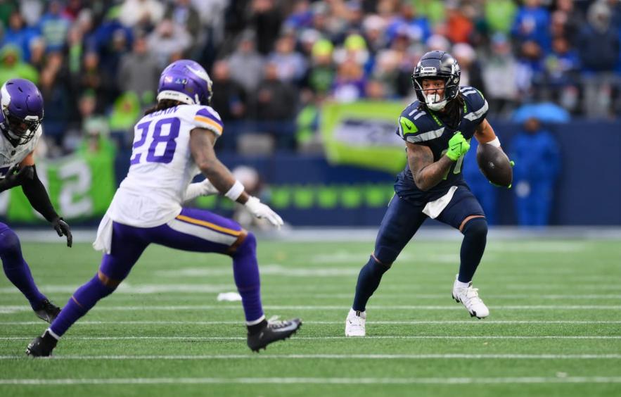 Week 17 DraftKings &amp; FanDuel Showdown Plays:Thursday Night NFL DFS for Seahawks at Bears